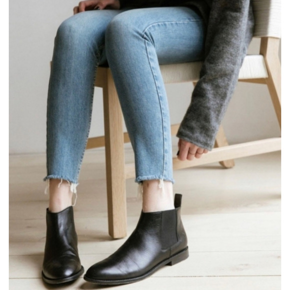 Jenni Kayne Black Leather Chelsea Boots 37 - Picture 1 of 7